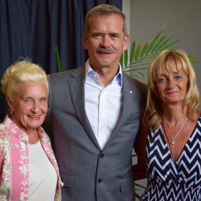 Chris Hadfield & Chairs Barb and Sherry Giltenan Truax